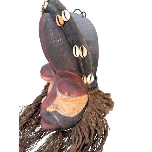 Dan African Tribal Mask With Raffia Hair & Cowrie Shells Decor - Picture 10 of 16